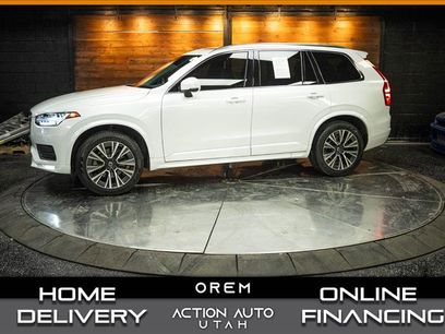 Used 2021 Volvo XC90 T6 Momentum