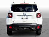 Used 2018 Jeep Renegade Latitude w/ Cold Weather Group image 4
