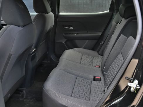 Used 2025 Nissan Kicks SV FWD image 17