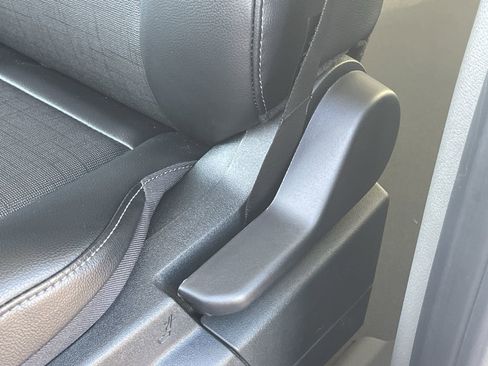 New 2026 Ford Transit 250 148 Medium Roof image 22