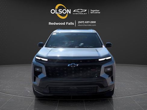 New 2026 Chevrolet Traverse RS w/ LPO, Floor Liner Package AWD/4WD image 8