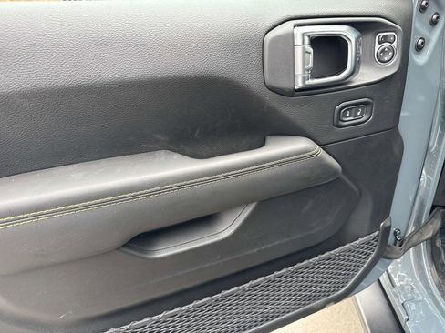 New 2025 Jeep Wrangler Unlimited Rubicon 392 image 23