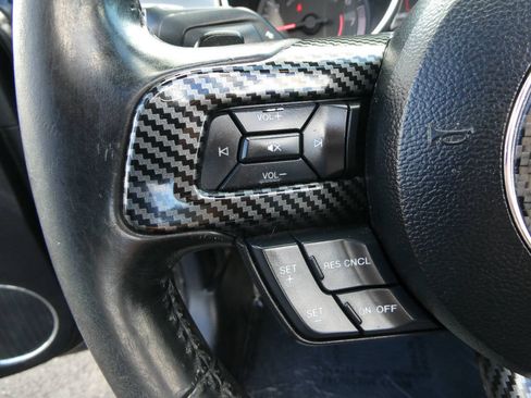Used 2019 Ford Mustang Premium RWD image 20