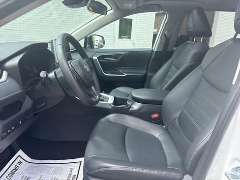 Used 2025 Toyota RAV4 XLE Premium w/ Weather Package AWD/4WD image 9