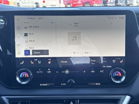 Used 2024 Lexus RX 350 Premium image 16