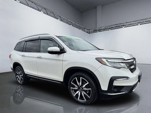 Used 2019 Honda Pilot Touring image 8