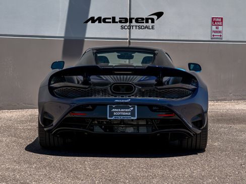 Used 2025 McLaren 750S Spider RWD image 39