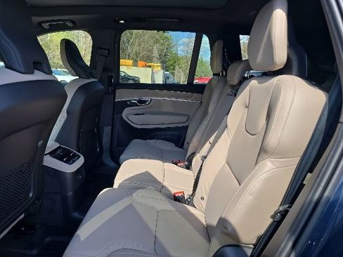 New 2026 Volvo XC90 T8 Ultra w/ Protection Package Premier AWD/4WD image 20