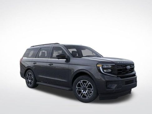 New 2026 Ford Expedition Active RWD image 9