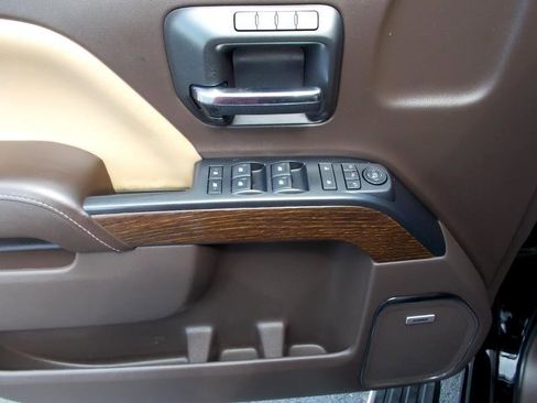 Used 2018 GMC Sierra 1500 Denali image 32