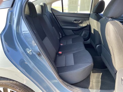 Used 2024 Nissan Sentra SV image 13