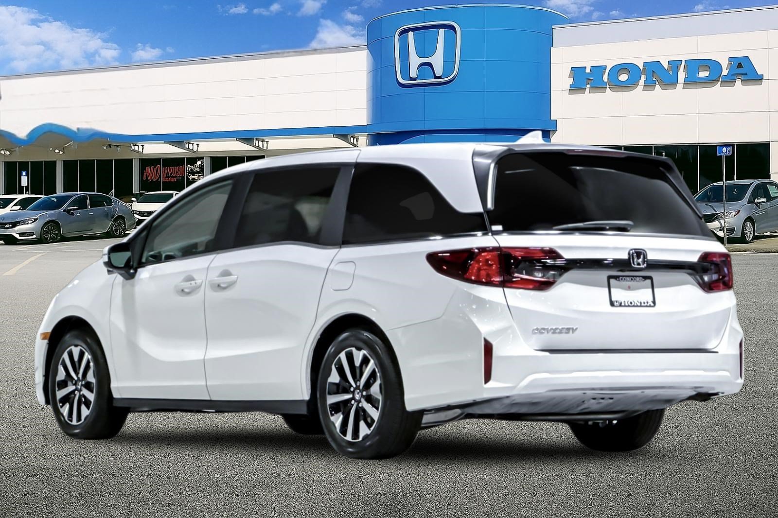 New 2027 Honda Odyssey EX-L image 3