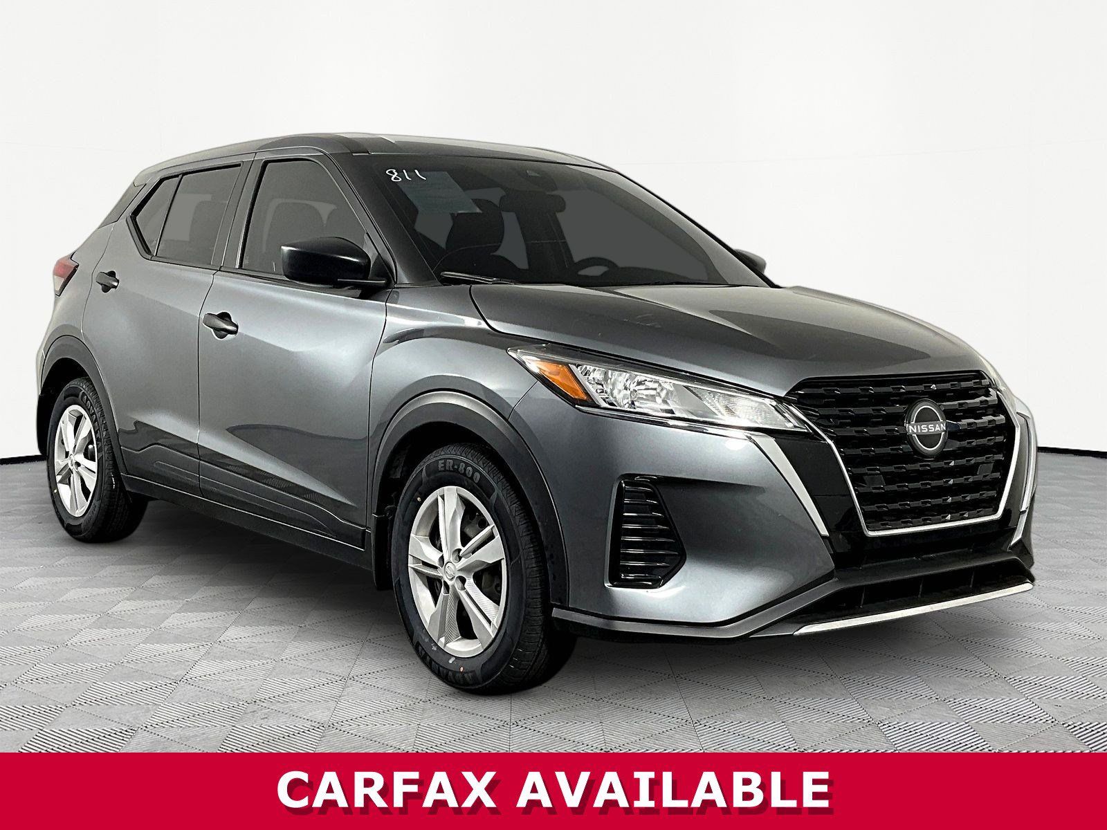 Used 2023 Nissan Kicks S FWD image 3