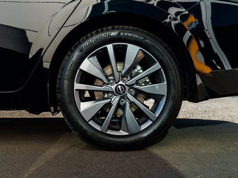 New 2026 Nissan Sentra SL image 7