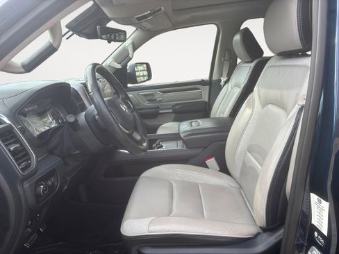 Used 2022 RAM 1500 Limited image 9