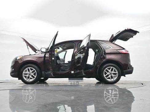 Used 2024 Ford Edge SEL image 47
