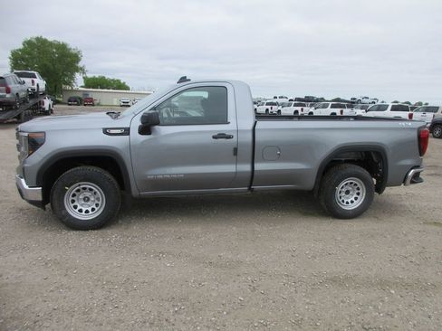 New 2026 GMC Sierra 1500 Pro w/ Pro Value Package AWD/4WD image 9