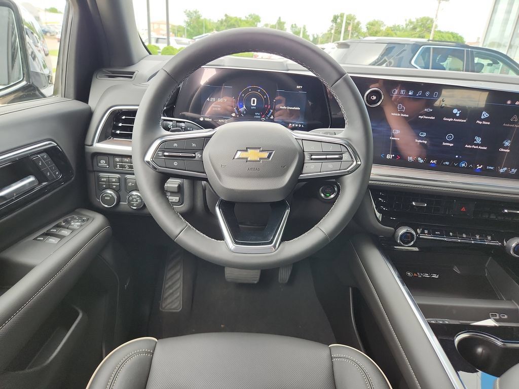 New 2026 Chevrolet Suburban Premier w/ Sun And Tow Package AWD/4WD image 15