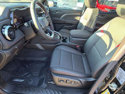 New 2026 Chevrolet Colorado Z71 w/ Technology Package AWD/4WD image 13