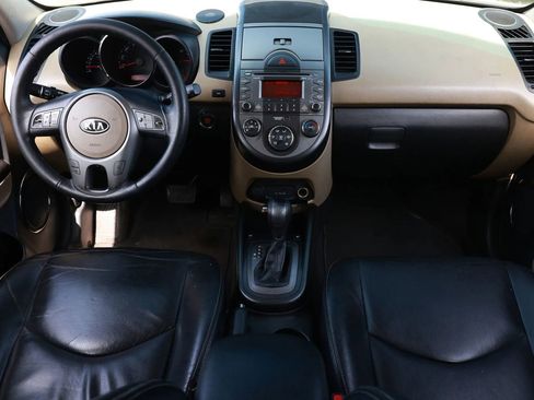 Used 2011 Kia Soul ! image 21