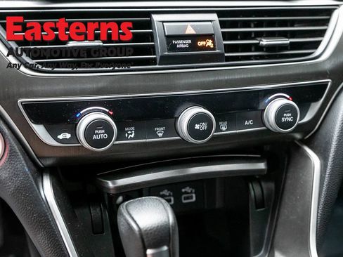 Used 2021 Honda Accord LX image 19