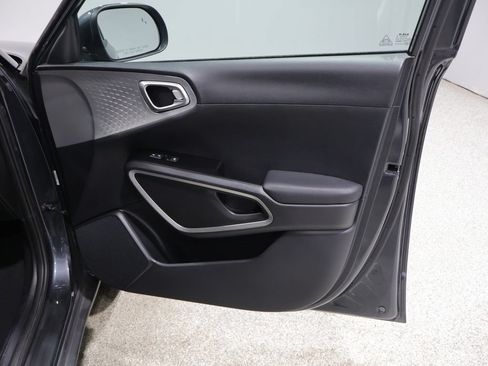Used 2024 Kia Soul LX w/ Option Group 015 FWD image 20