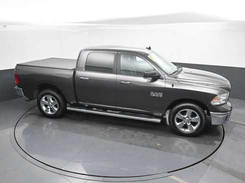 Used 2018 RAM 1500 Big Horn AWD/4WD image 39