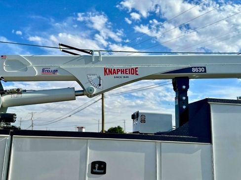 New 2024 Ford F550 XL image 17