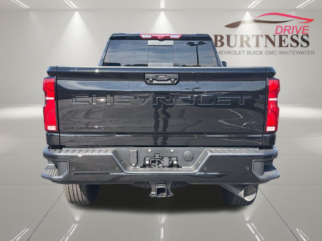 Used 2025 Chevrolet Silverado 2500 High Country w/ Midnight Edition AWD/4WD image 7