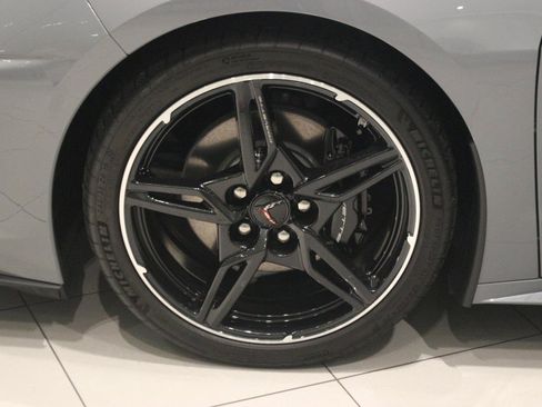 Used 2025 Chevrolet Corvette Stingray Coupe w/ Battery Protection Package image 34