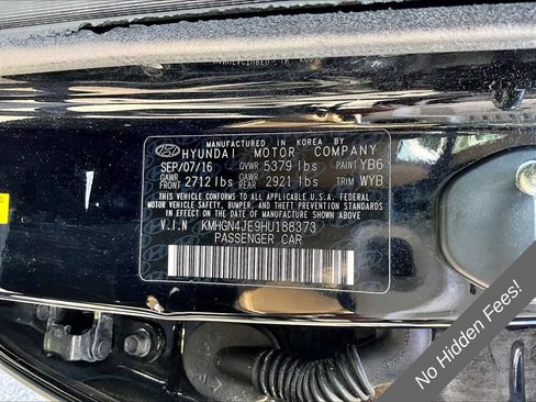 Used 2017 Genesis G80 3.8 RWD image 29