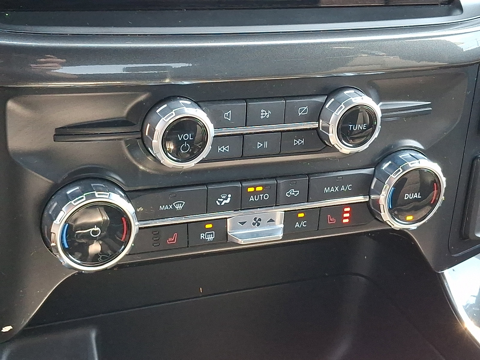 Certified 2023 Ford F150 XLT w/ Equipment Group 302A High AWD/4WD image 17
