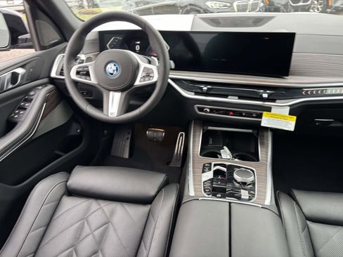 New 2026 BMW X5 xDrive50e w/ M Sport Package image 29