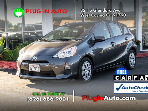 Used 2012 Toyota Prius C Two image 1