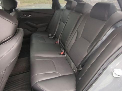 Used 2025 Honda Accord Sport image 26