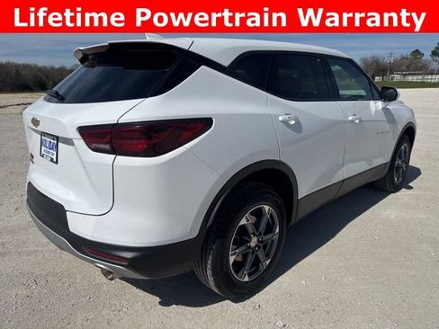 Used 2025 Chevrolet Blazer LT image 7