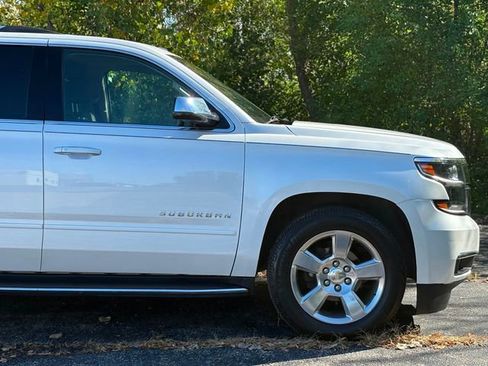 Used 2018 Chevrolet Suburban Premier image 16