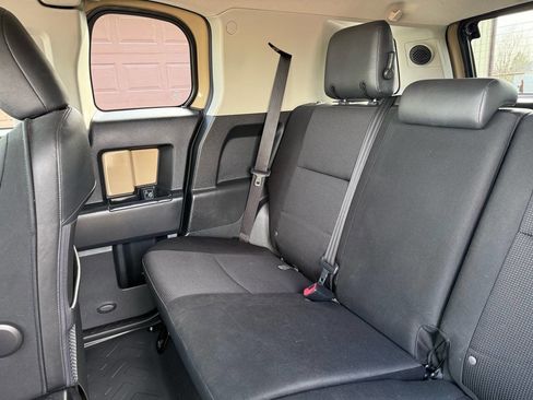 Used 2014 Toyota FJ Cruiser 4WD w/ Upgrade Package image 51