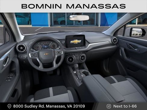 New 2025 Chevrolet Blazer LT image 15