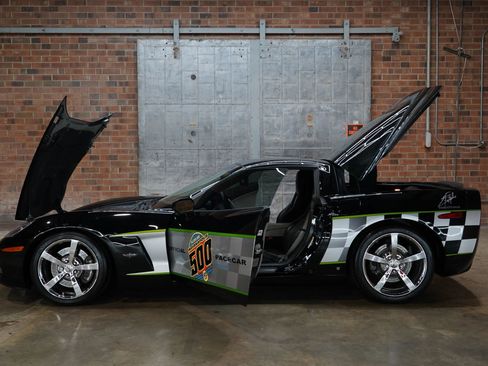 Used 2008 Chevrolet Corvette Coupe w/ Preferred Equipment Group image 27