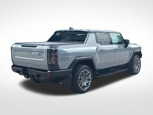 Used 2024 GMC Hummer EV 3X w/ LPO, Illumination Package AWD/4WD image 8