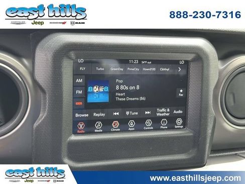 Used 2022 Jeep Gladiator Sport AWD/4WD image 27