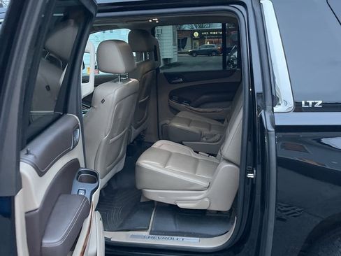 Used 2015 Chevrolet Suburban LTZ image 13