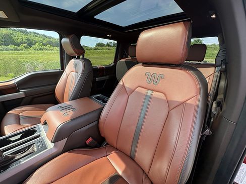Used 2020 Ford F150 King Ranch w/ Equipment Group 601A Luxury AWD/4WD image 29
