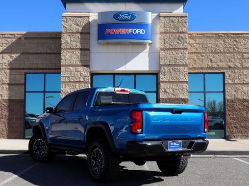 Used 2023 Chevrolet Colorado ZR2 w/ ZR2 Convenience Package III image 8