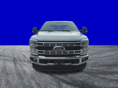 New 2026 Ford F250 XLT image 9