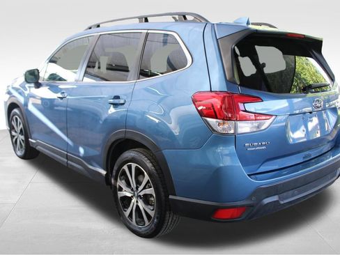 Used 2023 Subaru Forester Limited AWD/4WD image 14