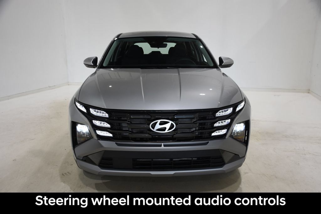New 2026 Hyundai Tucson SE FWD image 2