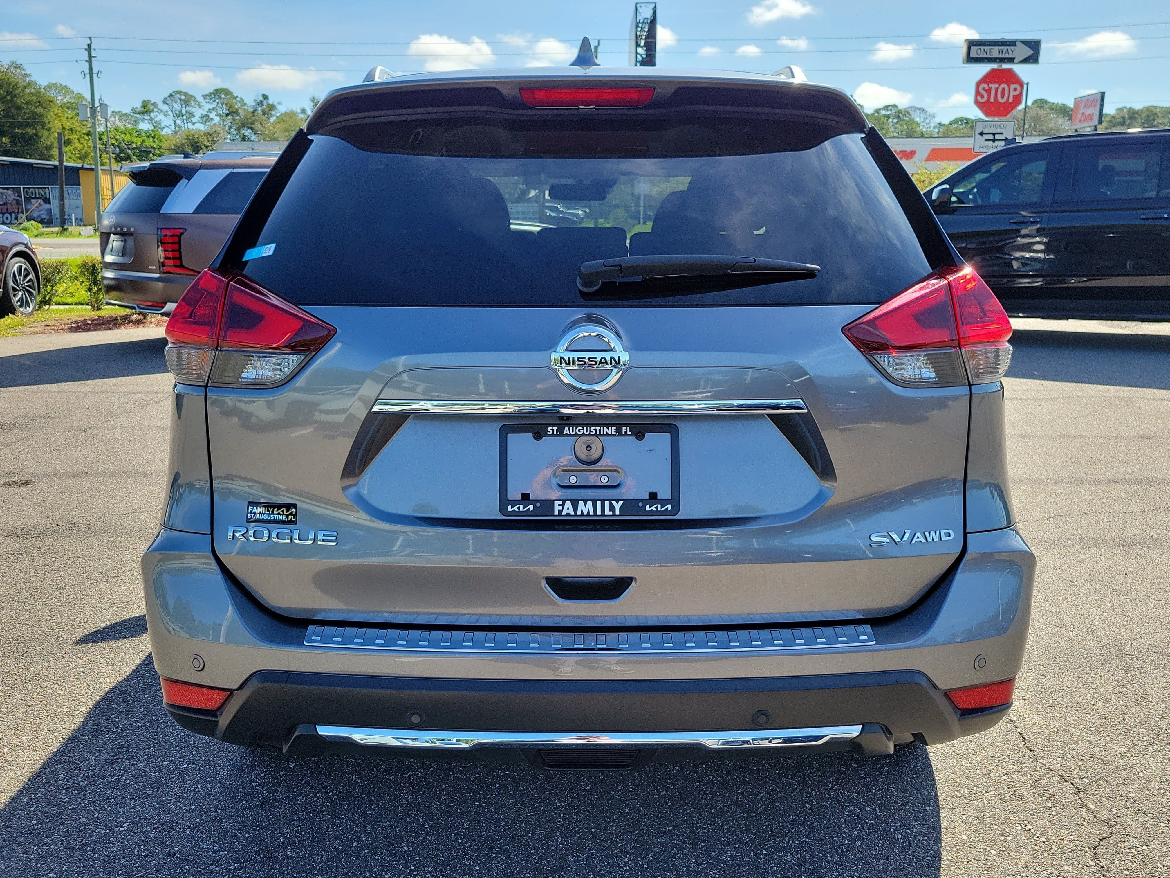 Used 2019 Nissan Rogue SV AWD/4WD image 5