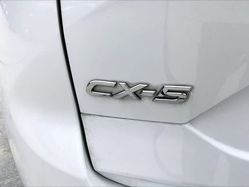 Used 2019 MAZDA CX-5 Sport FWD image 10